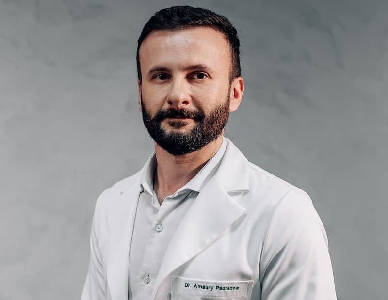 Dr. Amaury Pachione