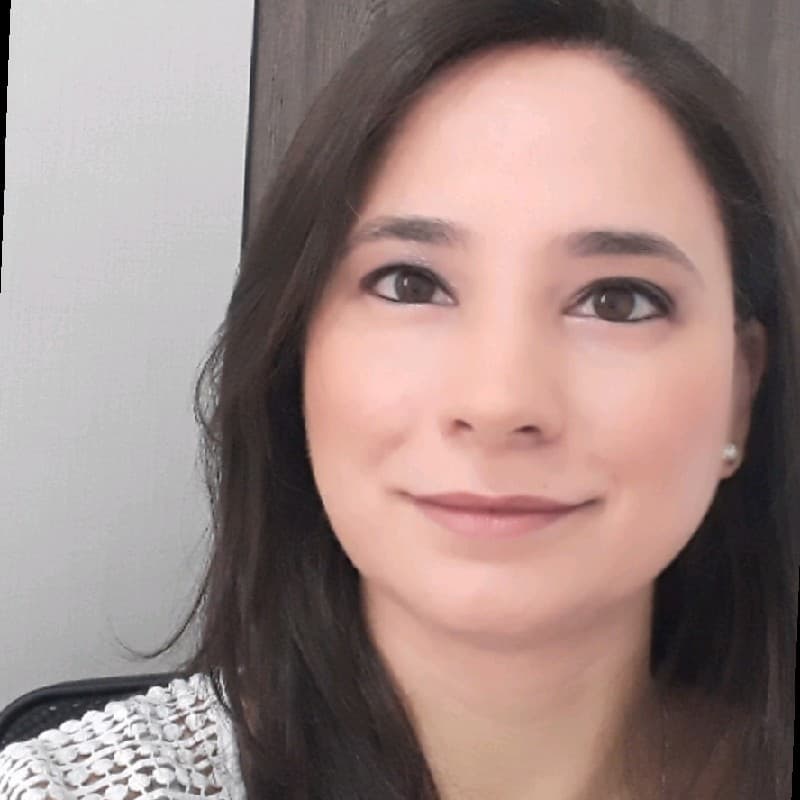 Psicologa Thais Rocha